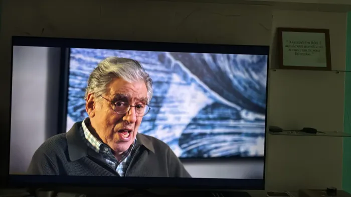 Tv TCL 55 polegadas ainda adesivada de fábrica 