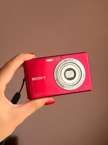 Sony Cyber-shot DSC-W330