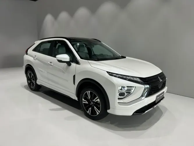Mitsubishi Eclipse Cross HPE-S 1.5 16V 165cv Aut. 2025