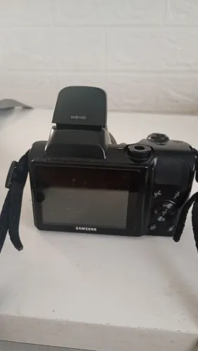 Máquina Fotográfica samsung WB100