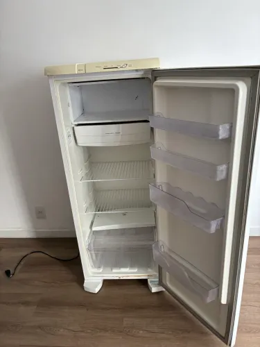 Geladeira Electrolux