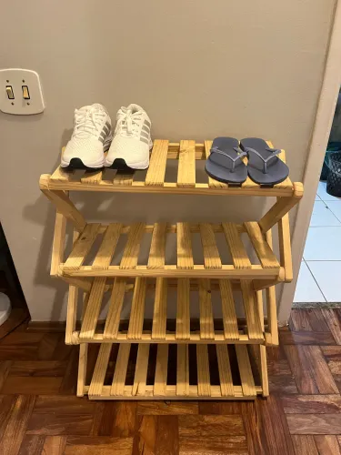 Sapateira de madeira - Doação