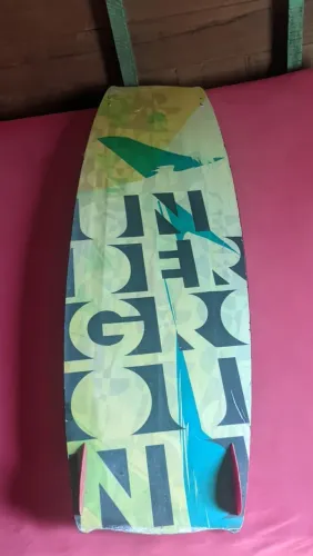 prancha de wakeboard underground