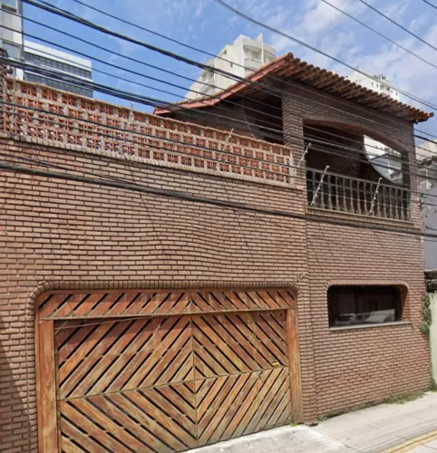 Casa para aluguel e venda tem 255 metros quadrados com 4 quartos em Tatuapé - São Paulo -