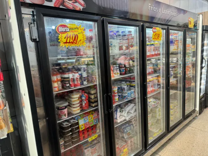 Freezer vertical 5 Portas Refrimate