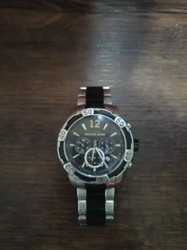 Relógio Michael kors 8199 pra vender logo