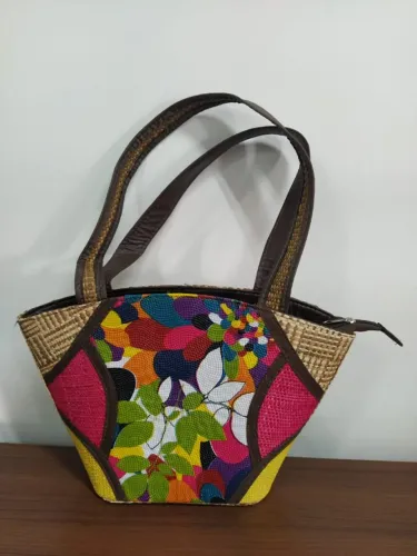 Bolsa Palha de Buriti Flores Coloridas