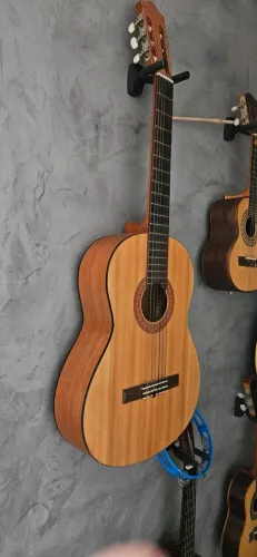 Violão Yamaha C40M