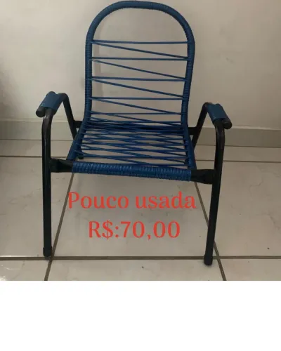 Cadeirinha de vime infantil usada