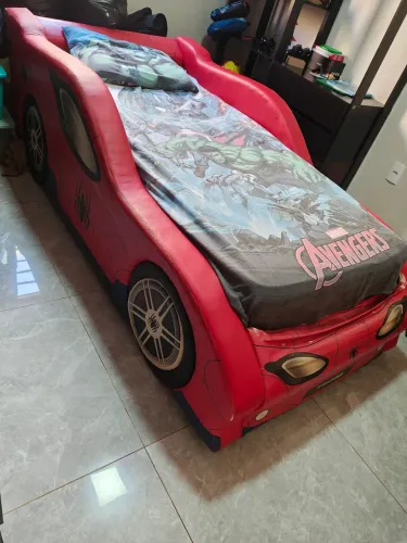 Cama carro homem aranha