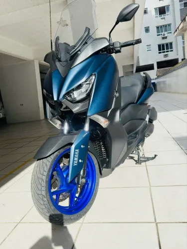 XMAX 250 23/24 - Azul - Segundo Dono