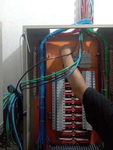 Eletricista Quadro disjuntores automação iluminação redução de tarifa