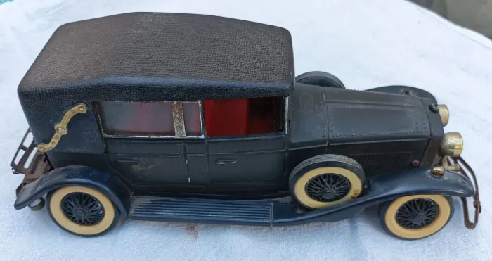 Carrinho antigo miniatura rádio AM 