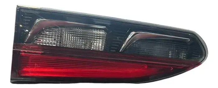Lanterna Tampa Traseira L/d (148r000858)toyota Corolla 2025 Direito/passageiro Vermelho