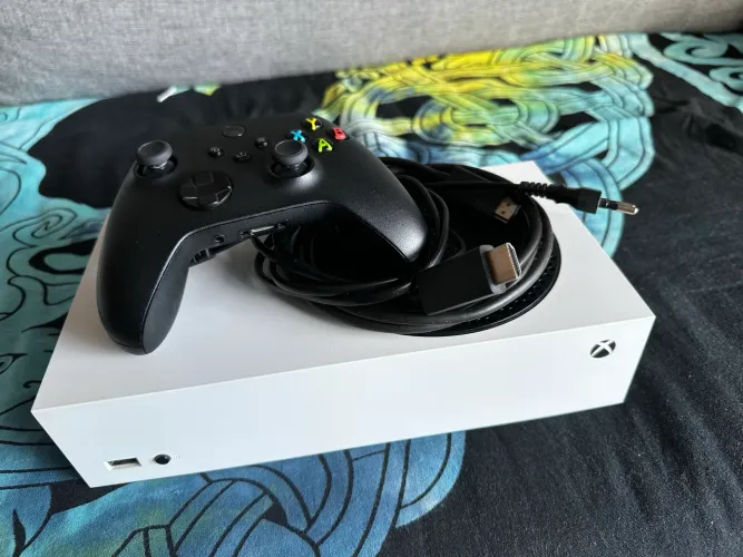 Xbox séries S + barato da OLX