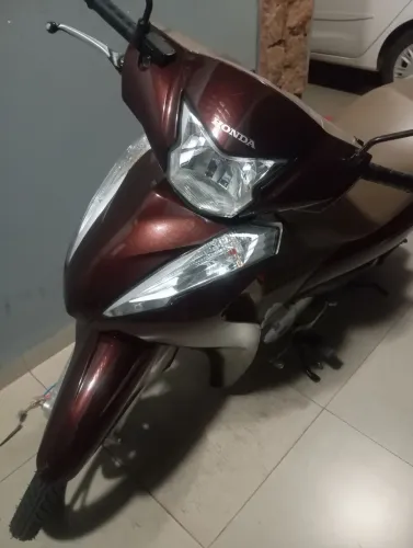 Vendo biz 2021 única dona 