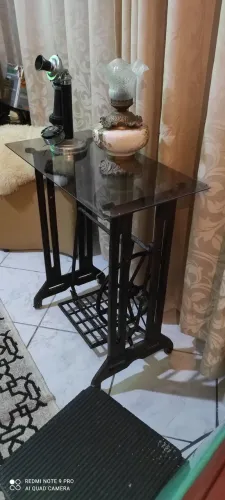 Pé de Máquina de Costura, Antigo: