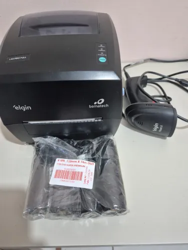 Vendo impressora térmica com leitor de código de barras semi nova