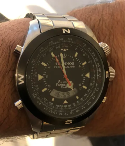 Technos skydiver 