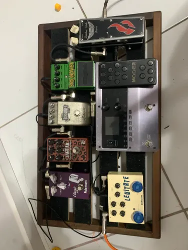 Pedalboard completo - aceito troca em pedaleira
