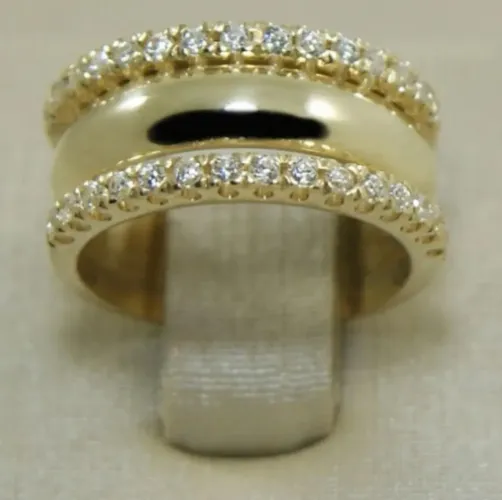 Alianças de noivado e casamento