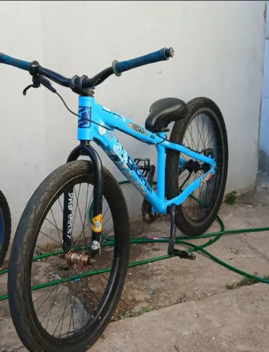 ? VENDO BIKE - R$ 1.800 OU TROCO POR PC GAMER / PEÇAS! ?