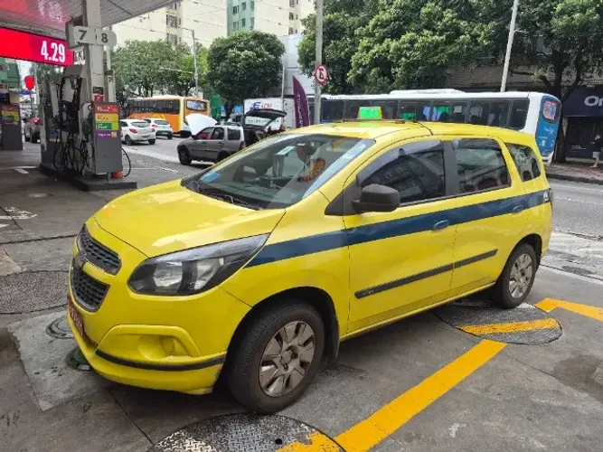 Chevrolet Spin LT 1.8 8V Econo.flex 5P Mec. 2016