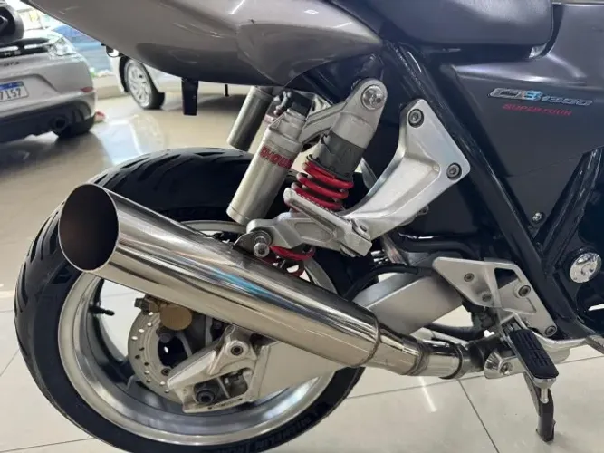 HONDA CB 1300 NOVISSIMA , MOTO IMPECAVEL