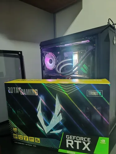 Placa de vídeo Rtx 3080<br>Troco por RX 9070xt. Pago a volta