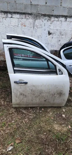 PORTA FRENTE DIREITA GM MONTANA E AGILE 2008 A 2019