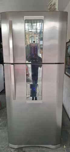Geladeira duplex Electrolux 
