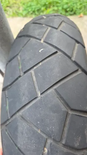 Pneu Dunlop 160-60/17 Cb500X ou F - XJ6 - G310 - ETC