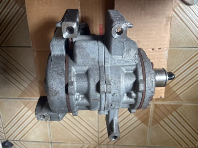 Compressor de ar-condicionado- HRV 2021 