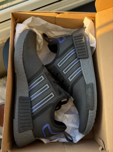 Adidas N MD R1 Cinza Carbon Night Flash tamanho 41