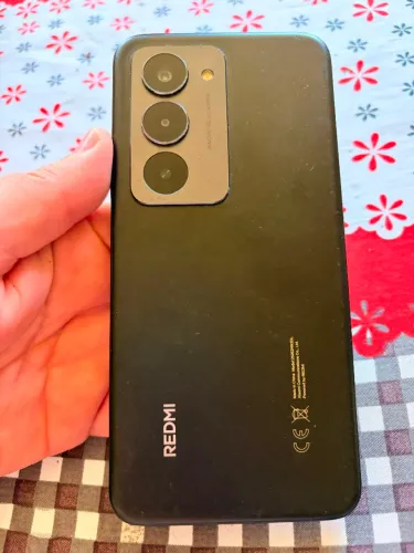 Smartphone Xiaomi Redimi 15 256 gigas