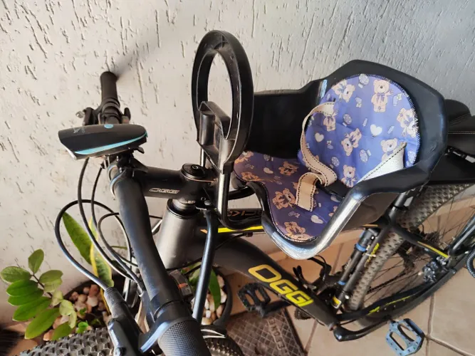 Cadeirinha de bicicleta