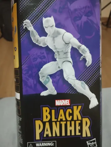 Boneco hatut zeraze Marvel legends com todos os acessórios e perna do attuma