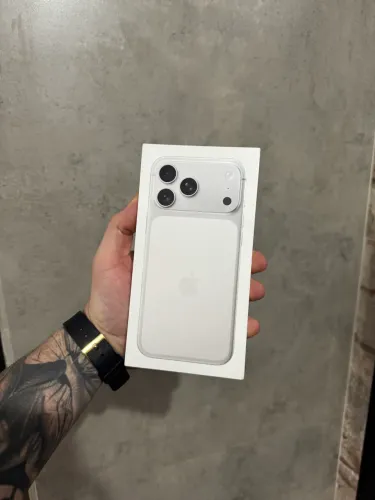 iPhone 17 Pro Max 256GB