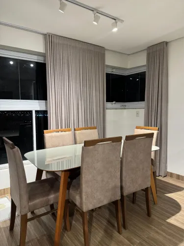 Mesa de jantar 6 lugares