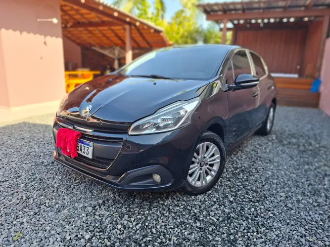 Peugeot 208 Active 1.2 Flex 12V 5P Mec. 2020