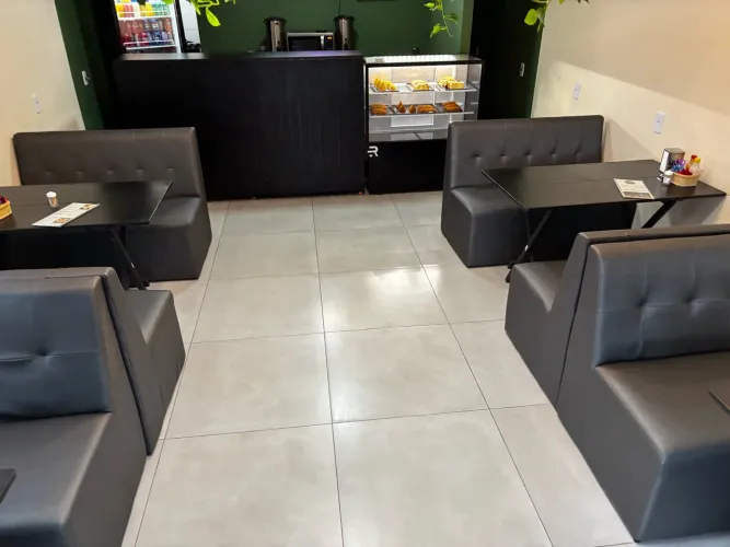 Vendo um ponto de Tapiocaria cafeteria Açaiteria muito top