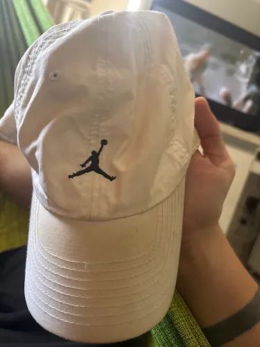 boné jordan branco original