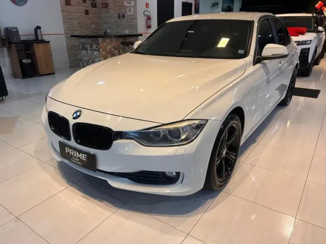 BMW 316I 1.6 TB 16V 136cv 4P 2014