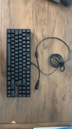 Teclado Red Dragon Kumara
