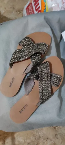 Sandália Anacapri com pedrarias (nova, sem uso) 