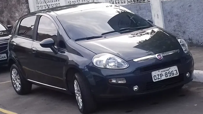 Fiat Punto Attractive 1.4 Fire Flex 8V 5P 2015