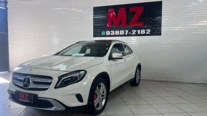 Mercedes-Benz GLA 250 Vision 2.0 TB 16V 211cv Aut. 2015