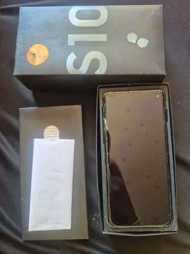 Samsung s10e