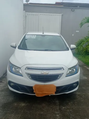 Chevrolet Onix Hatch LT 1.4 8V Flex Power Mec. 4P 2013