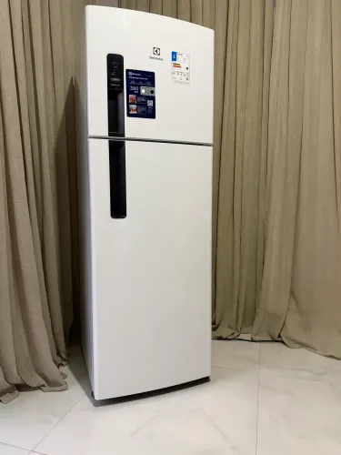 geladeira 3 meses de uso Frost Free com nota fiscal
